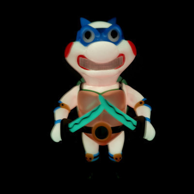 【蓄光】アーティストトイ ミュータント・ニンジャ・タートルズ　レオナルド　蓄光　ソフビ　izumonster イズモンスター　bigboystoys code coner