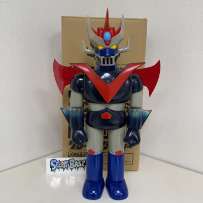 シークレットベース　ビッグスケール　グレートマジンガー　蓄光　SECRET BASE 　ソフビ