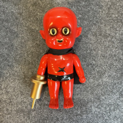 【激レア】BLACKPEARLS  ブラックパールズ  
Dracula （first Ver.）2022年発売 ソフビ