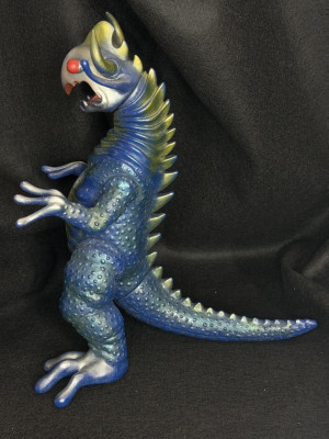 マーミット　Marmit　ギドン　ソフビ