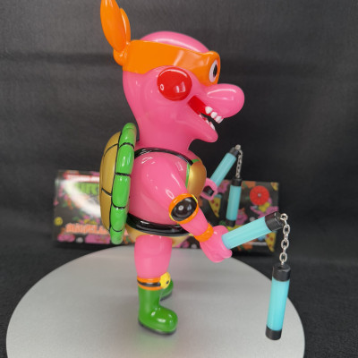 【蓄光】アーティストトイ ミュータント・ニンジャ・タートルズ　ミケランジェロ　蓄光　ソフビ　izumonster イズモンスター　bigboystoys code coner