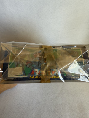 タカトクトイス　超時空要塞マクロス　バトロイド・バルキリー　ブルー色　 VF-1J　ビックウエスト　ソフビ　日本製