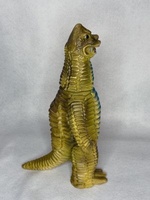 マルサン　レッドキング　スタンダードサイズ　ソフビ