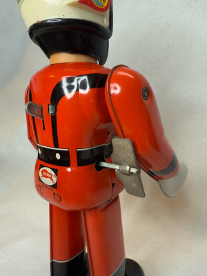 ブルマァク MAT隊員 面取れ 帰って来たウルトラマン ブリキ ゼンマイ