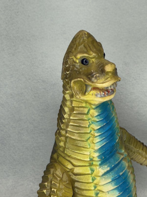 マルサン　レッドキング　スタンダードサイズ　ソフビ